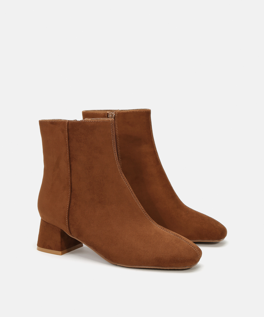 Botines punta cuadrada image number null